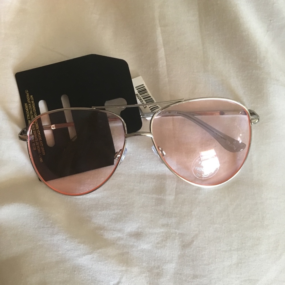 NWT Aeropostale Rose Tinted Glasses!! - Picture 2 of 4